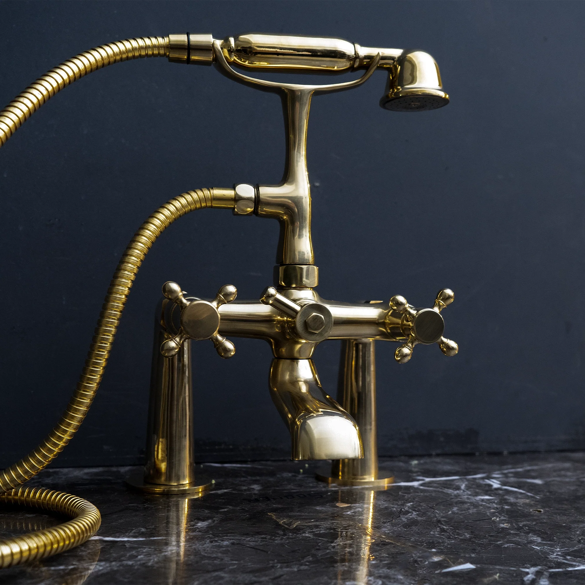 Unpainted Brass Deck Mount Tub Filler