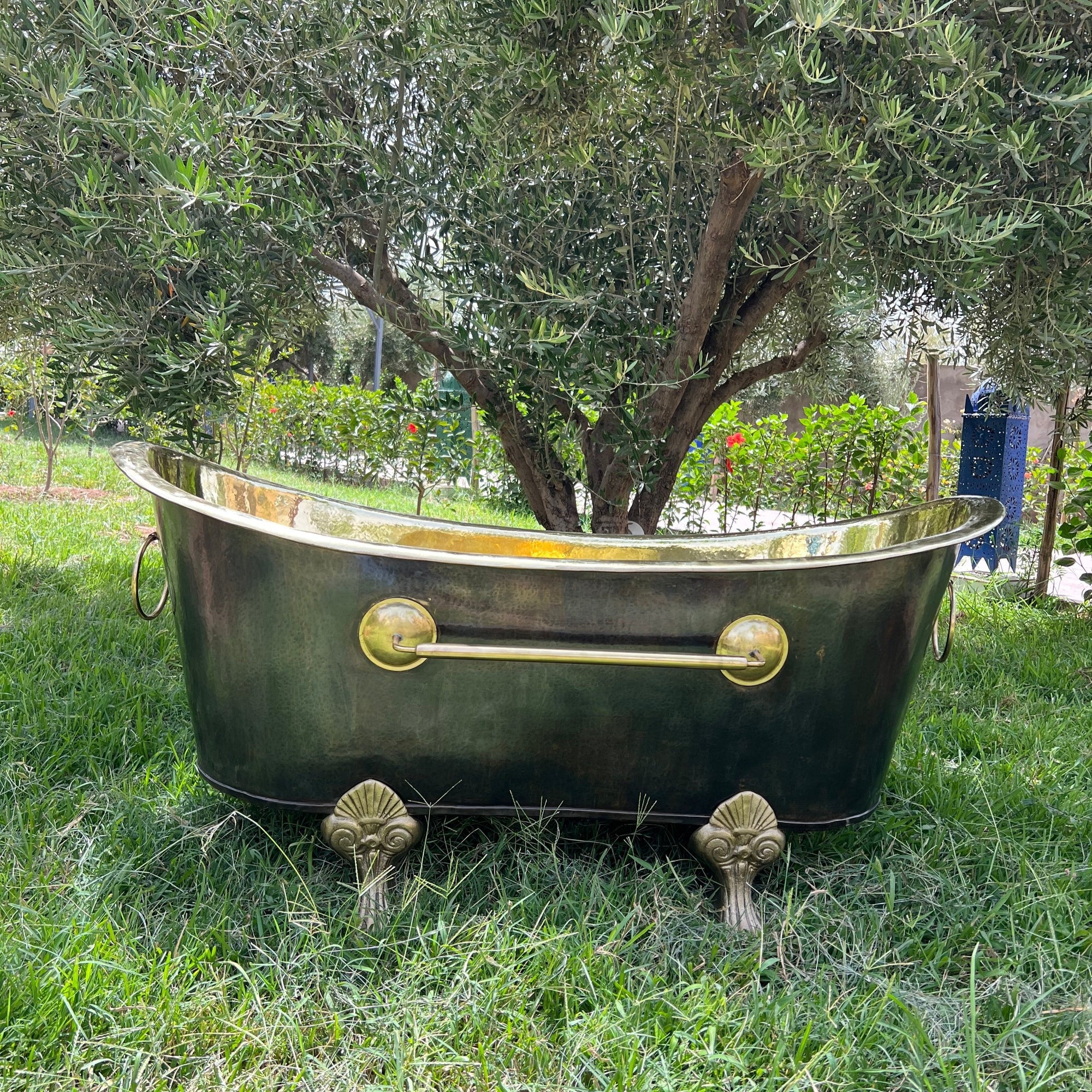 Matte Black Bathtub