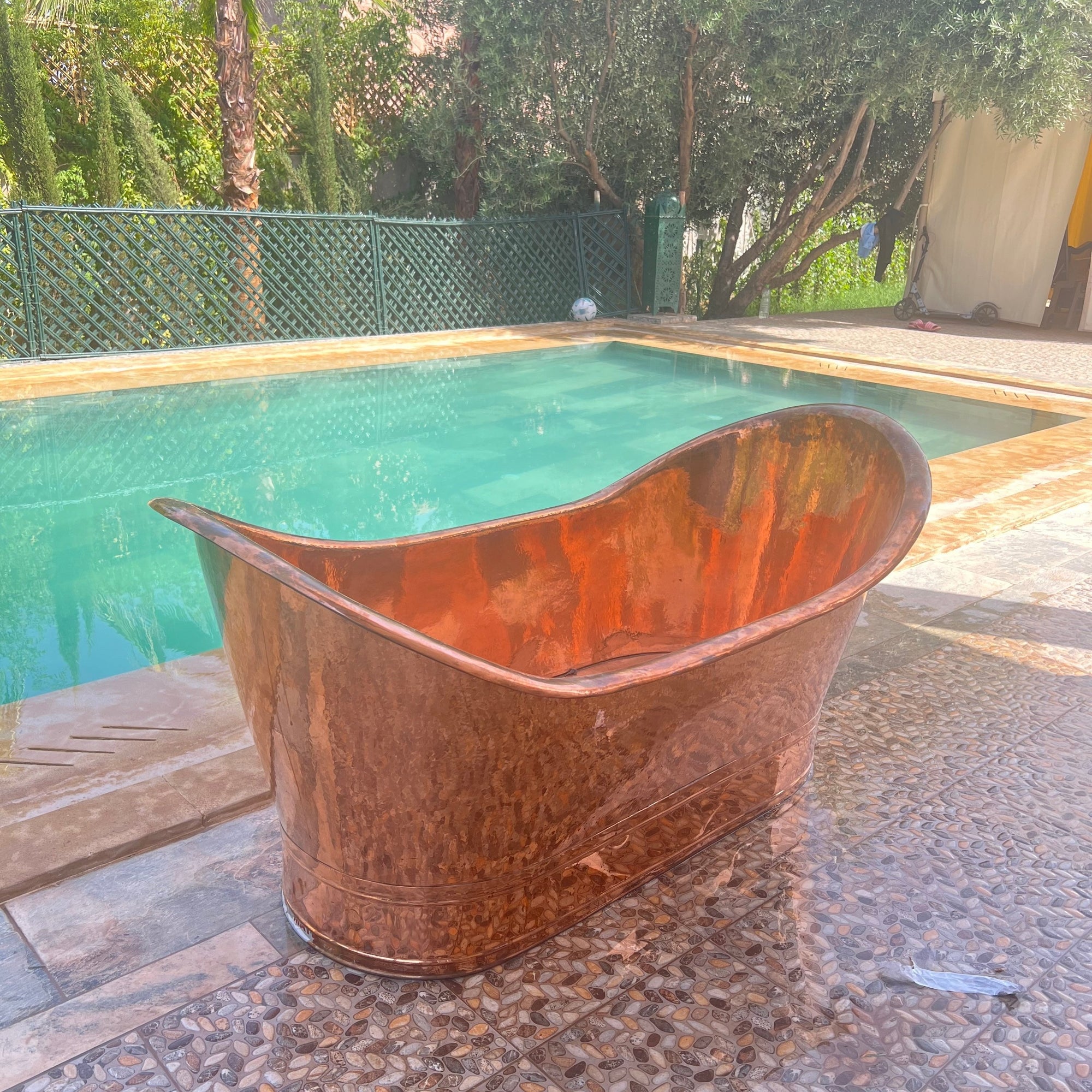 Unlacquered Copper Bathtub , High-Quality 16 gauge copper bathtub for luxurious bathroom