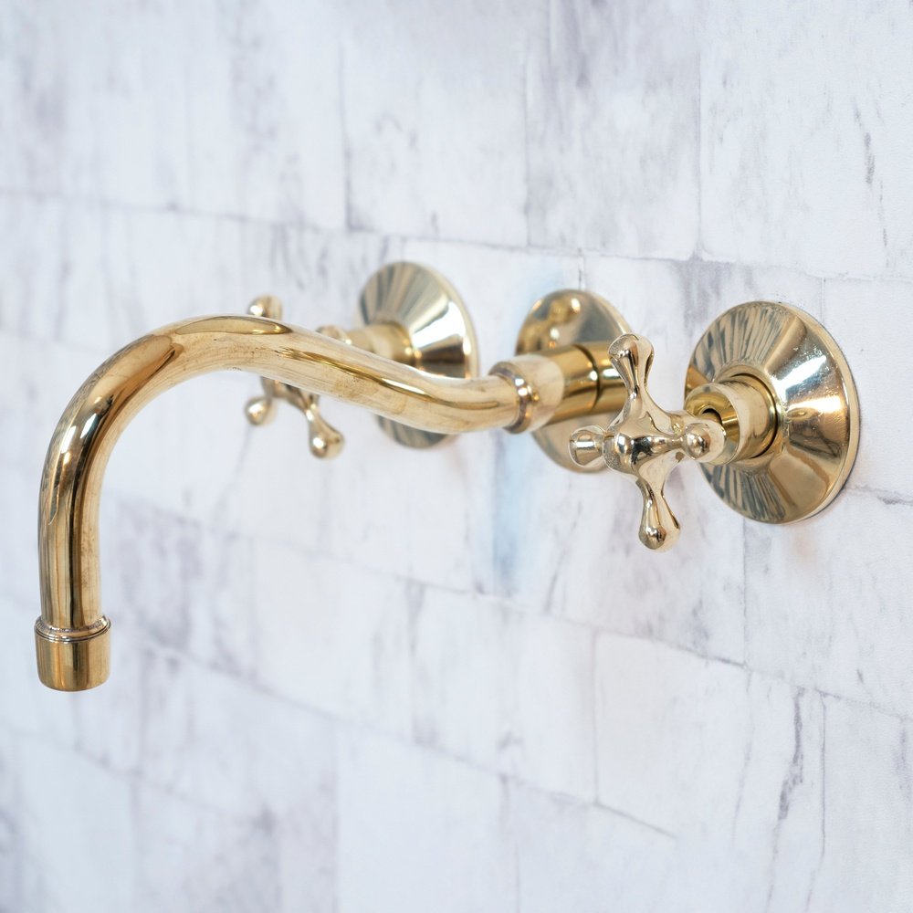 Cobra Wall Mounted Faucet