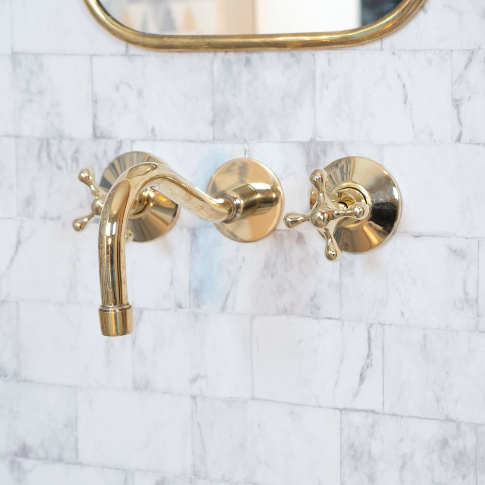 Cobra Wall Mounted Faucet