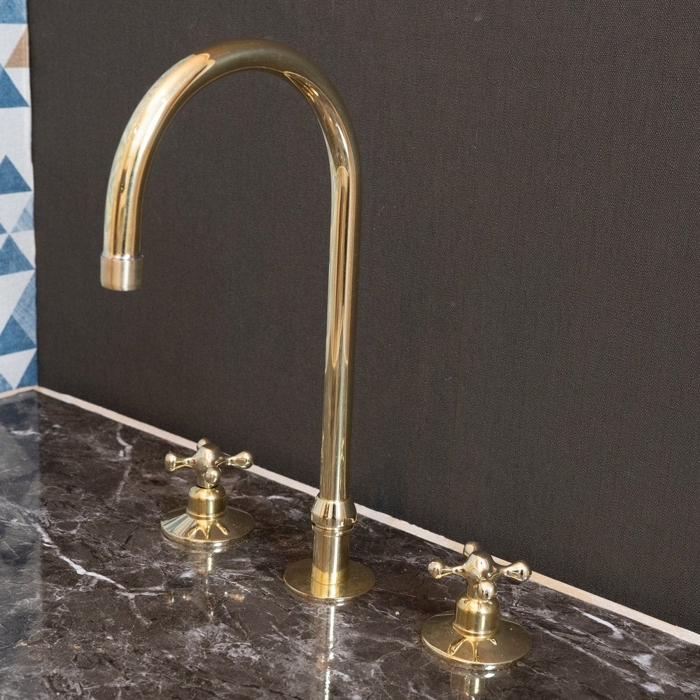 Deck Mounted 3 holes Countertop Faucet