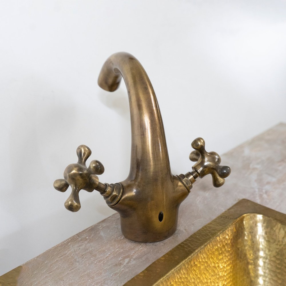 Oil Rubbed vanity faucet