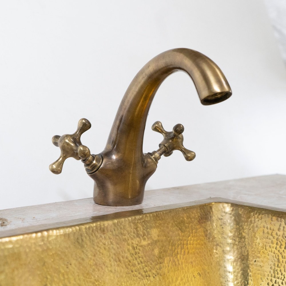 Oil Rubbed vanity faucet