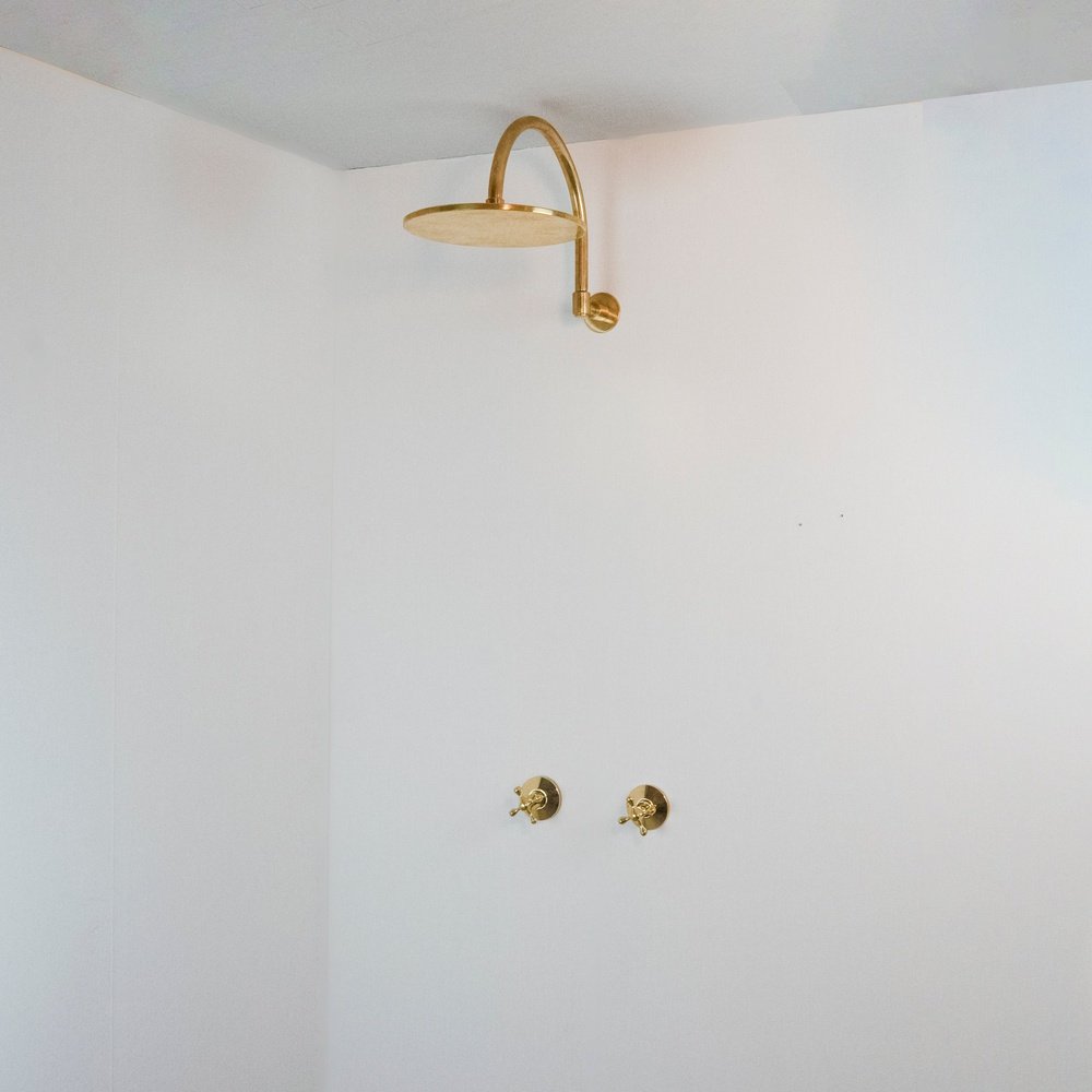 Rainfall Brass Shower System With Victorian Arm