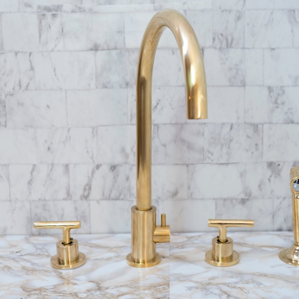 Unlacquered Brass 4 Holes Bathroom Faucet With Diverter