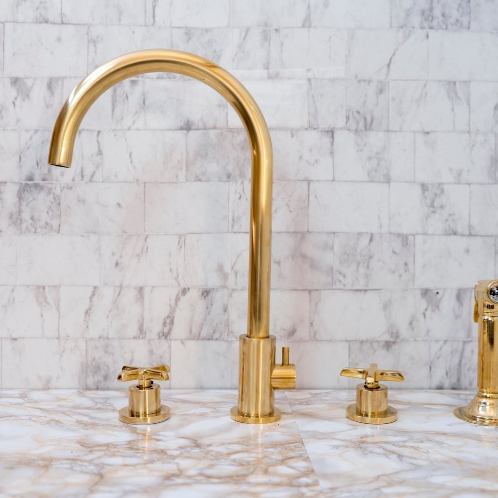 Unlacquered Brass 4 Holes Bathroom Faucet With Diverter