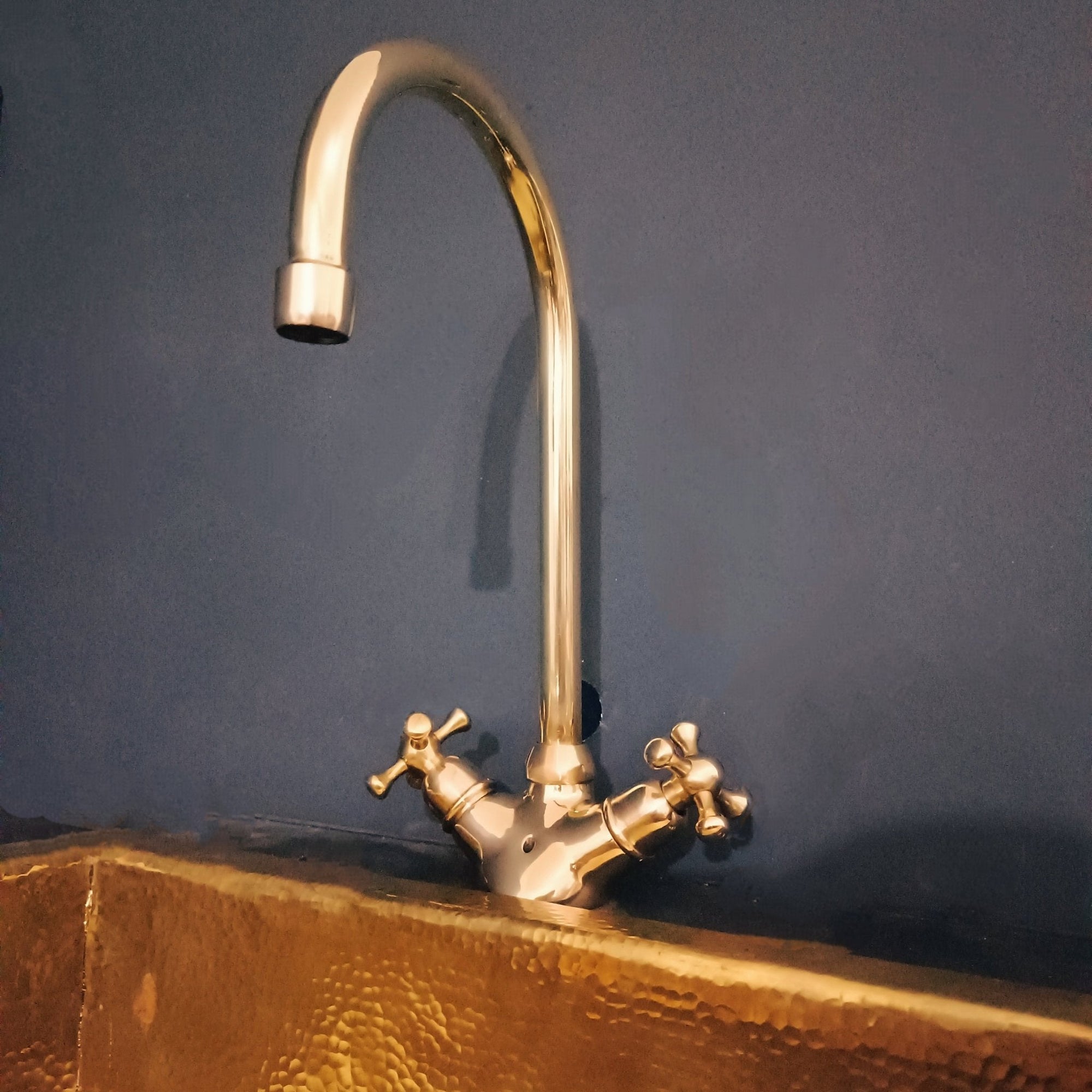 Brass Gooseneck Faucet