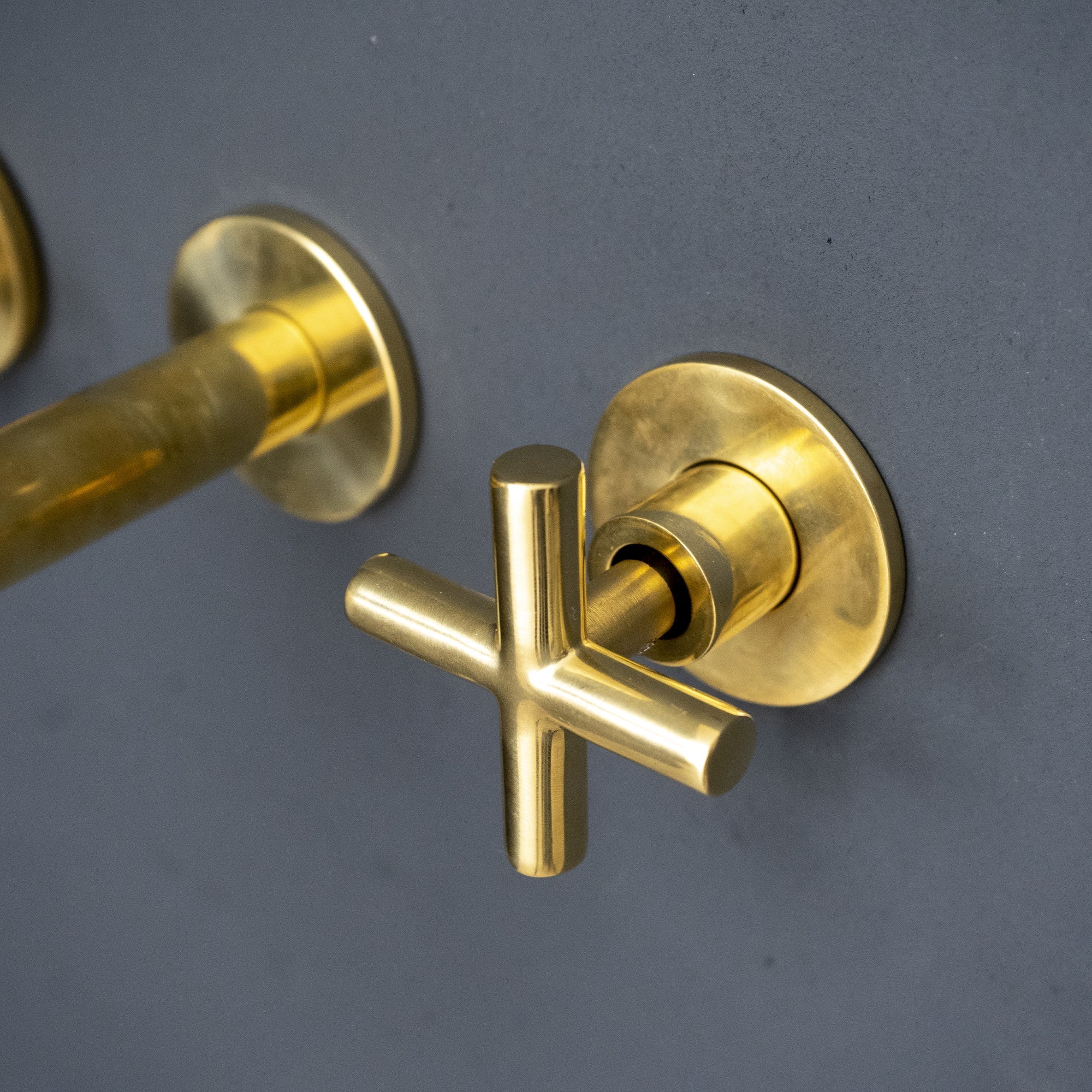 Unlacquered Brass Kred Wall Mounted Faucet